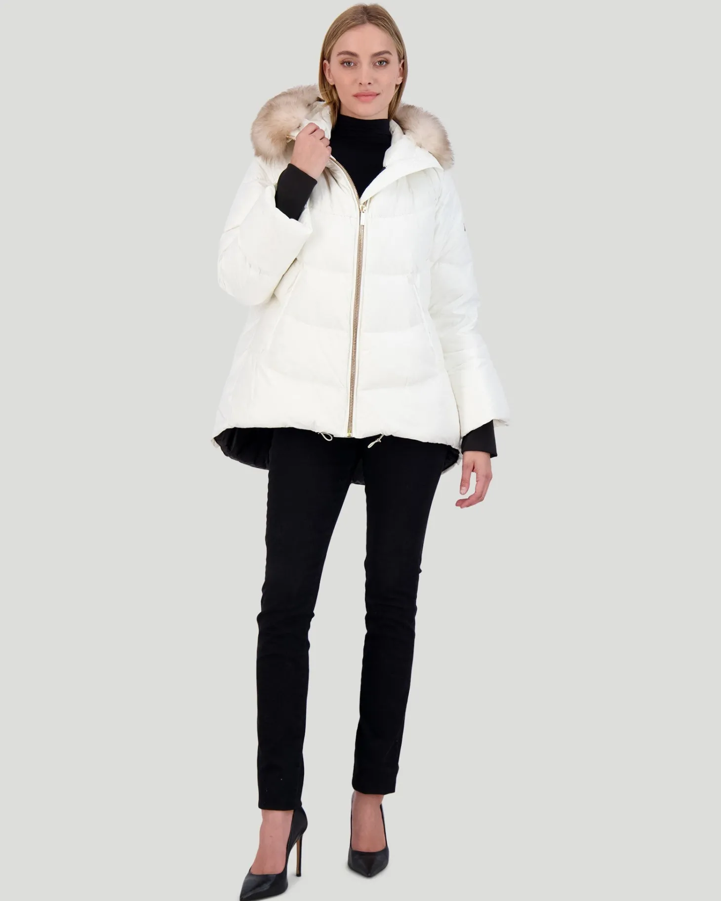APRES-SKI JACKET WITH DETACHABLE TOSCANA LAMB HOOD TRIM