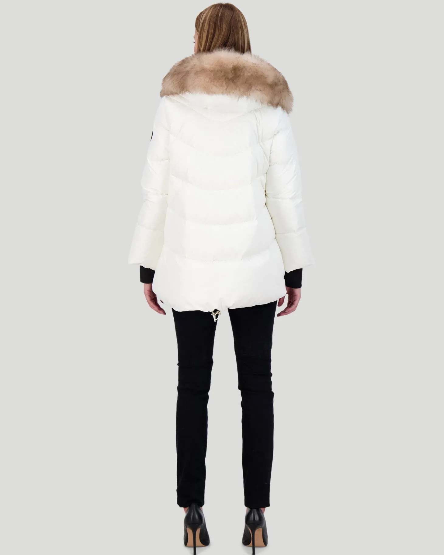 APRES-SKI JACKET WITH DETACHABLE TOSCANA LAMB HOOD TRIM