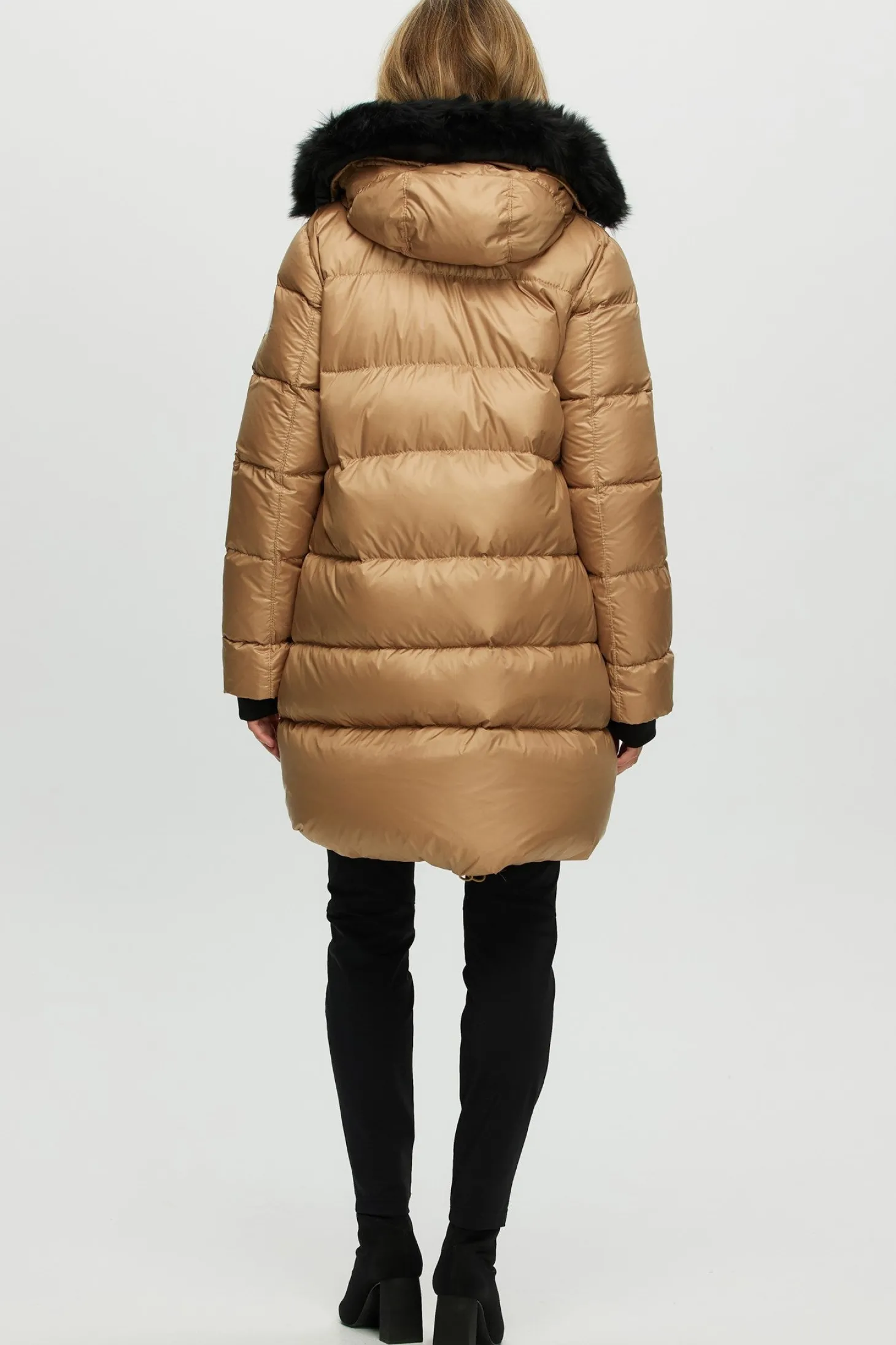 APRES-SKI JACKET WITH DETACHABLE TOSCANA SHEARLING LAMB HOOD TRIM