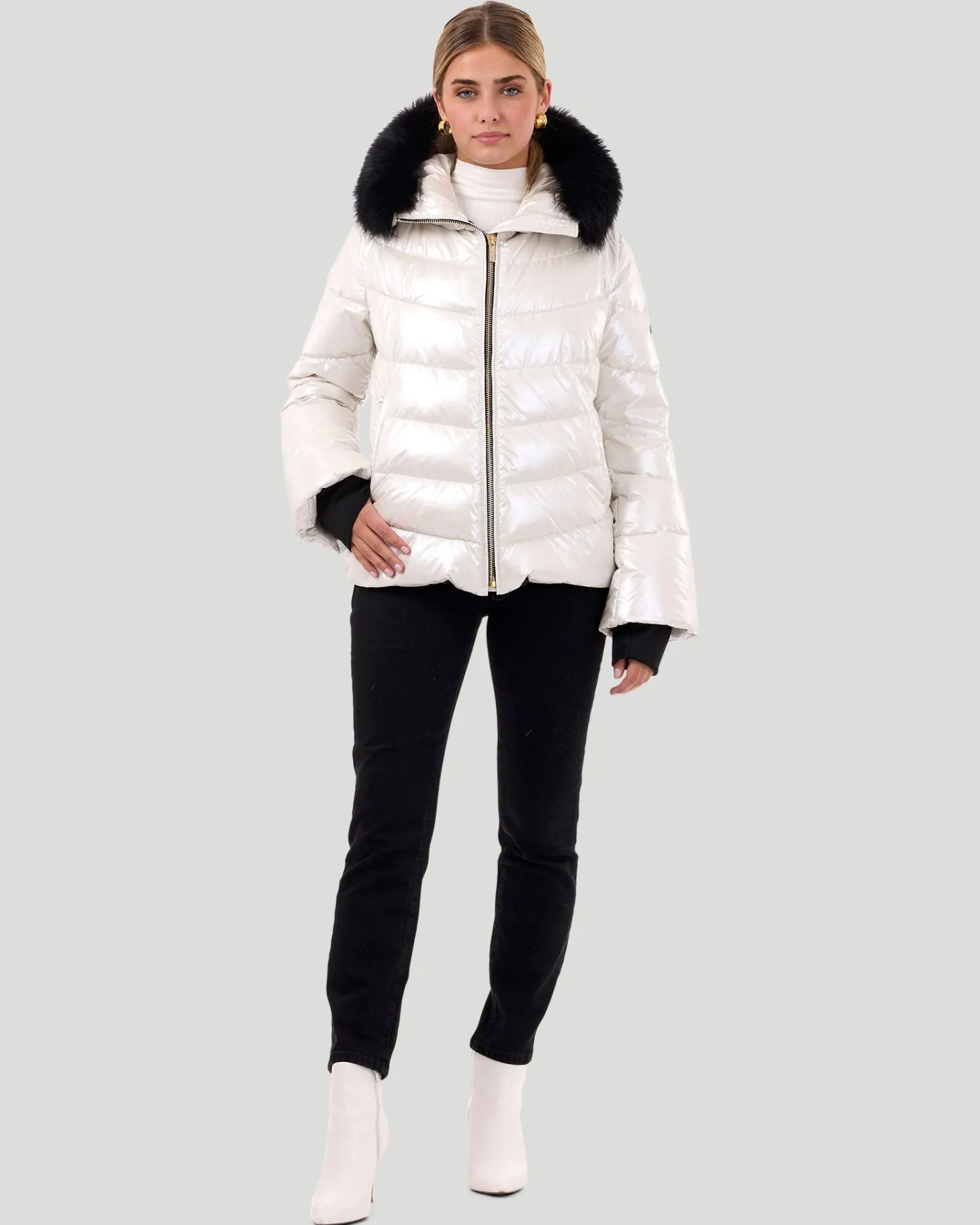 Après-Ski Jacket With Detachable Toscana Shearling Lamb Hood Trim