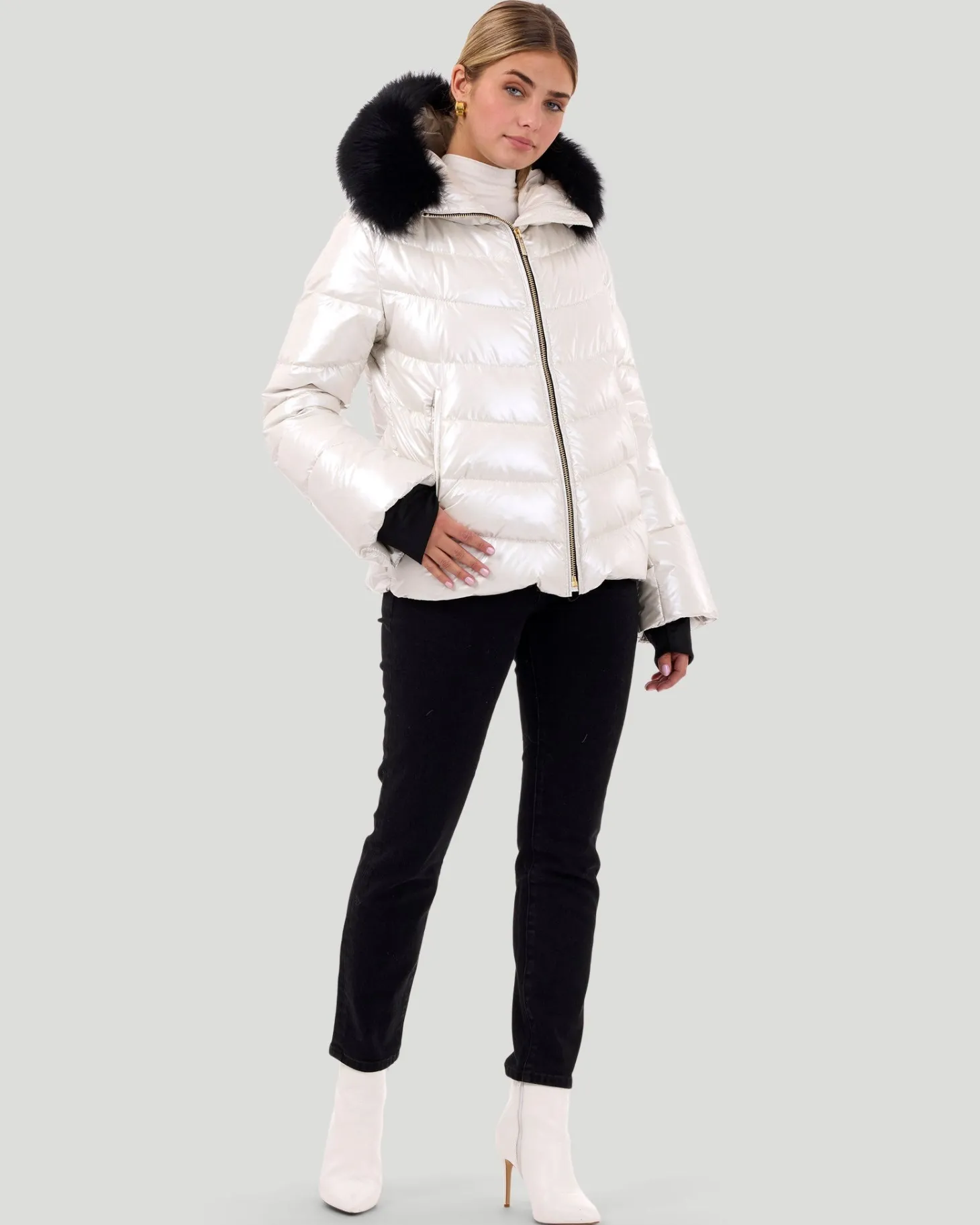 Après-Ski Jacket With Detachable Toscana Shearling Lamb Hood Trim