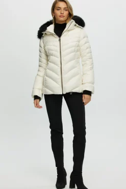 Après-Ski Jacket With Detachable Toscana Shearling Lamb Hood Trim