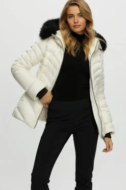 Après-Ski Jacket With Detachable Toscana Shearling Lamb Hood Trim
