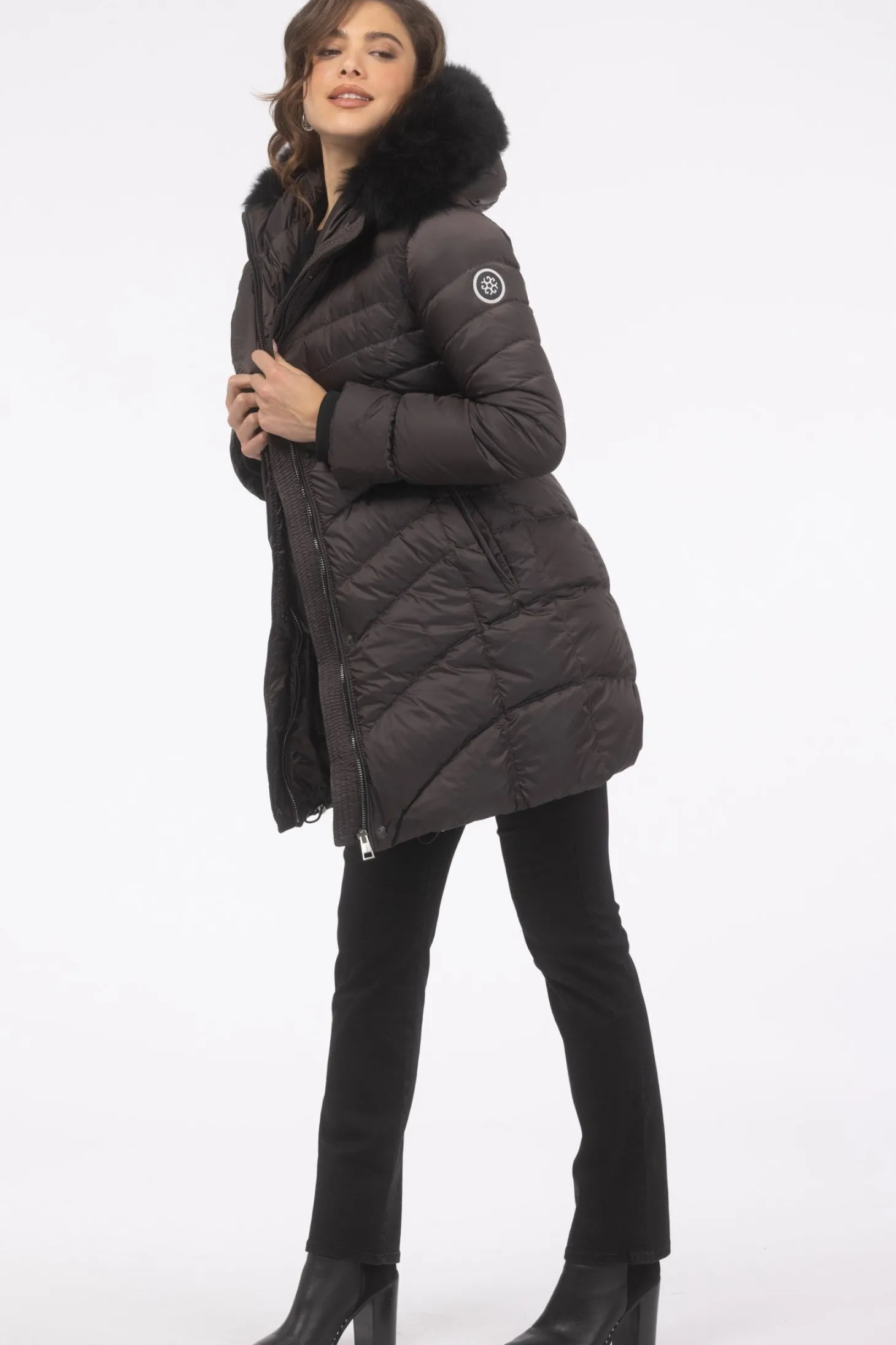 Après-Ski Jacket With Detachable Toscana Shearling Lamb Hood Trim