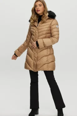 Après-Ski Jacket With Detachable Toscana Shearling Lamb Hood Trim