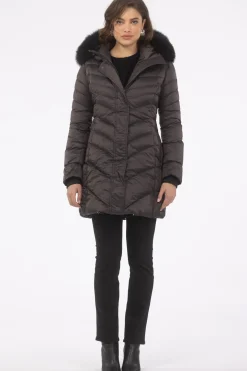 Après-Ski Jacket With Detachable Toscana Shearling Lamb Hood Trim