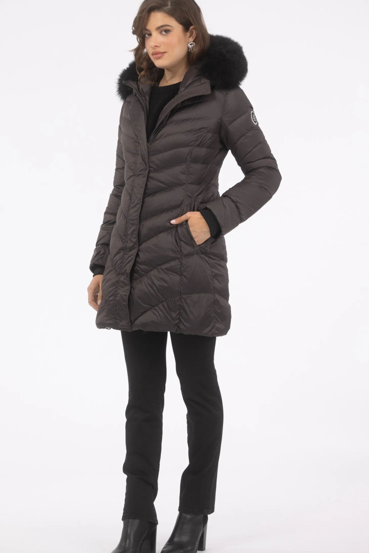 Après-Ski Jacket With Detachable Toscana Shearling Lamb Hood Trim