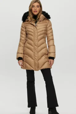 Après-Ski Jacket With Detachable Toscana Shearling Lamb Hood Trim