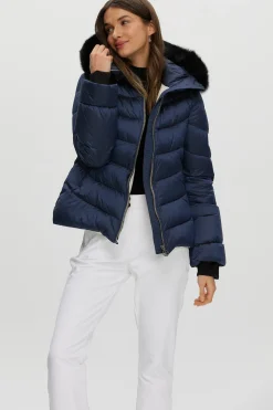 Après-Ski Jacket With Detachable Toscana Shearling Lamb Hood Trim