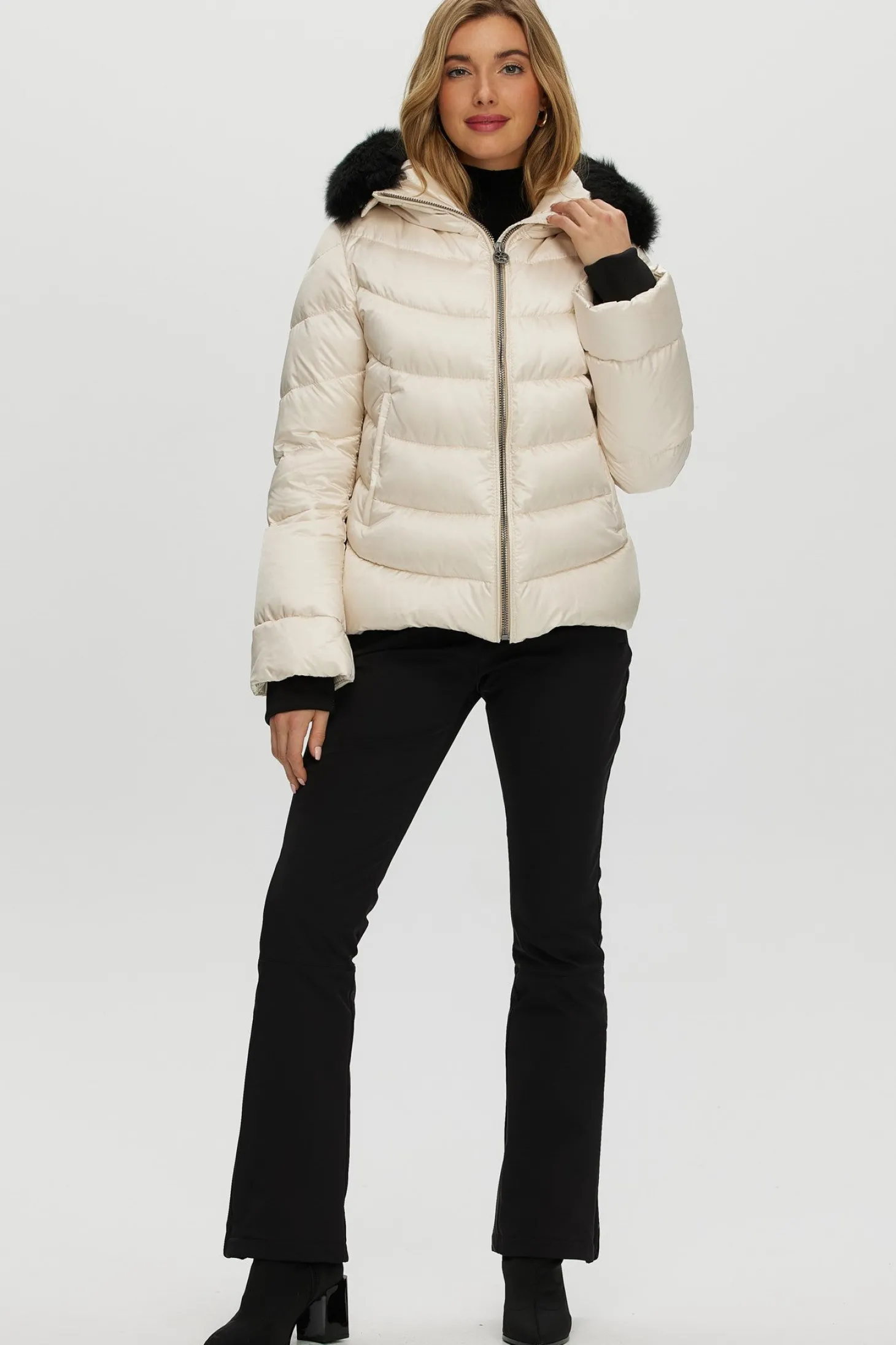 Après-Ski Jacket With Detachable Toscana Shearling Lamb Hood Trim