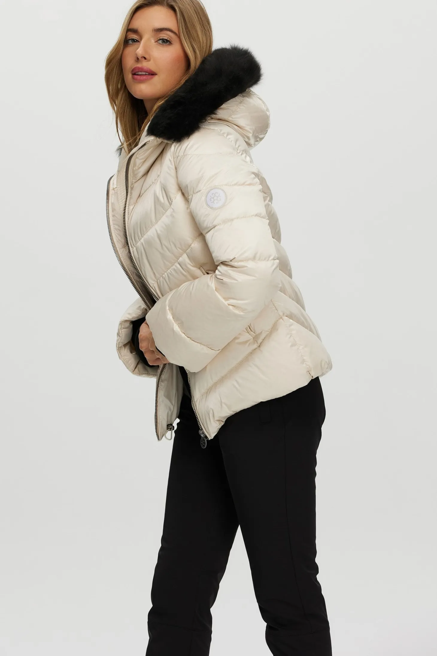 Après-Ski Jacket With Detachable Toscana Shearling Lamb Hood Trim