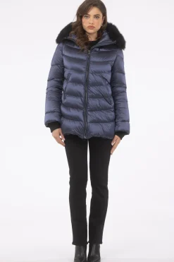 Après-Ski Jacket With Detachable Toscana Shearling Lamb Hood Trim