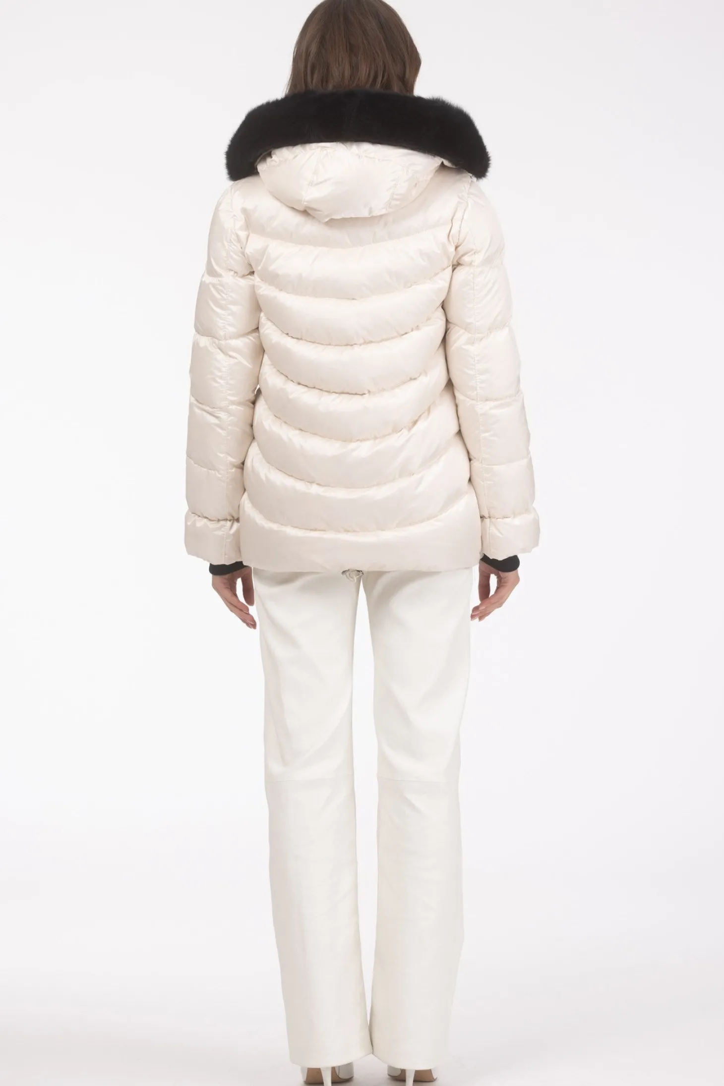 Après-Ski Jacket With Detachable Toscana Shearling Lamb Hood Trim
