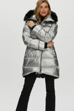 Après-Ski Jacket With Detachable Toscana Shearling Lamb Hood Trim