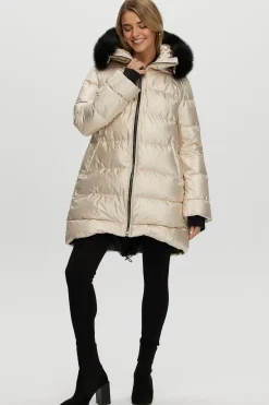 Après-Ski Jacket With Detachable Toscana Shearling Lamb Hood Trim