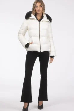 Après-Ski Jacket With Detachable Toscana Shearling Lamb Hood Trim