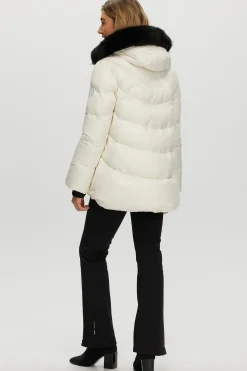 Après-Ski Jacket With Detachable Toscana Shearling Lamb Hood Trim