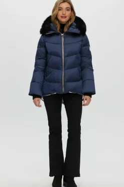 Après-Ski Jacket With Detachable Toscana Shearling Lamb Hood Trim