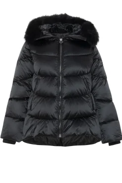 Après-Ski Jacket With Detachable Toscana Shearling Lamb Hood Trim
