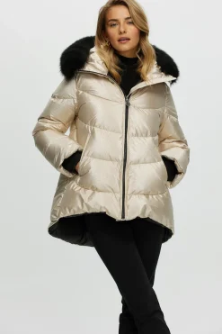 Après-Ski Jacket With Detachable Toscana Shearling Lamb Hood Trim
