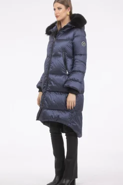 Après-Ski Jacket With Detachable Toscana Shearling Lamb Hood Trim