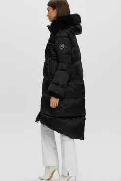 Après-Ski Jacket With Detachable Toscana Shearling Lamb Hood Trim