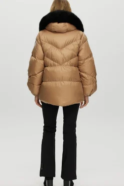 Après-Ski Jacket With Detachable Toscana Shearling Lamb Hood Trim