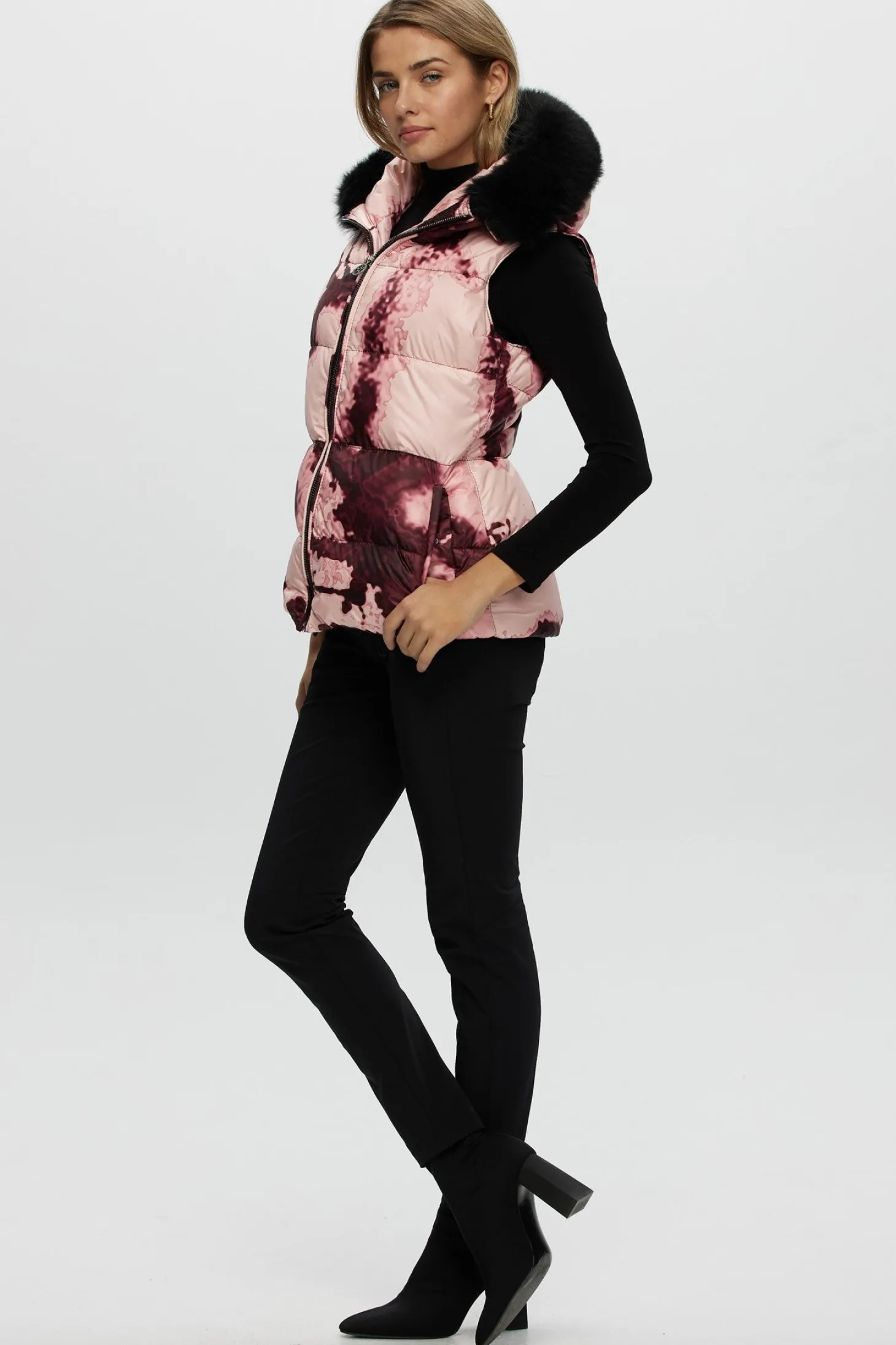 Après-Ski Vest With Detachable Toscana Shearling Lamb Hood Trim