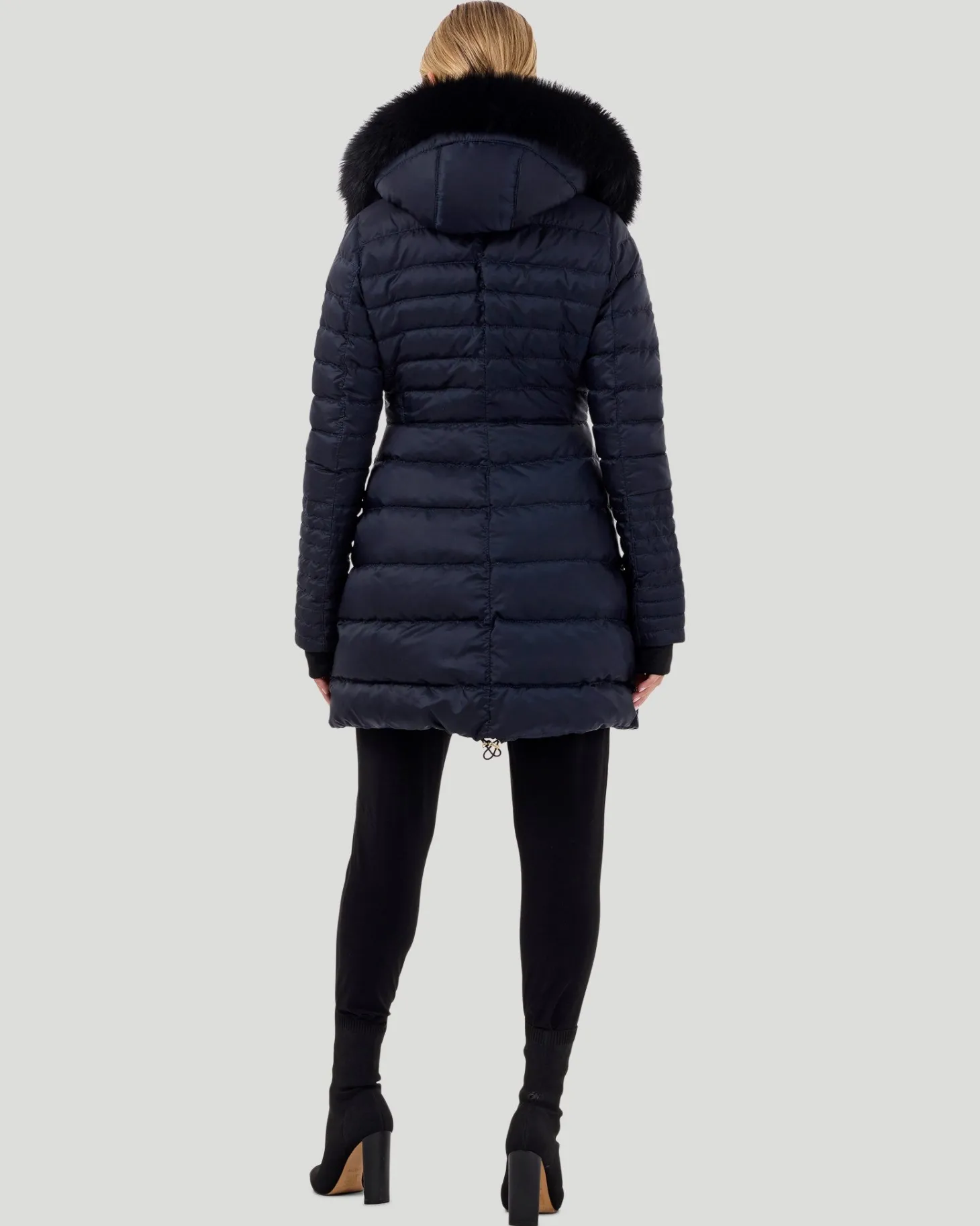 Horizontal Après-Ski Jacket With Detachable Toscana Shearling Lamb Hood Trim