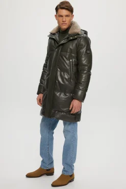 Men's Après-Ski Parka With Detachable Select Shearling Lamb Collar