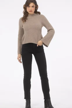 Select Lamb Pull-Through Scarf