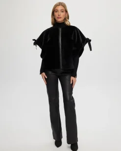 Select Shearling Lamb Collarless Short Sleeve Jacket