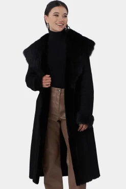 Select Shearling Lamb Short Coat With Toscana Collar And Cuff